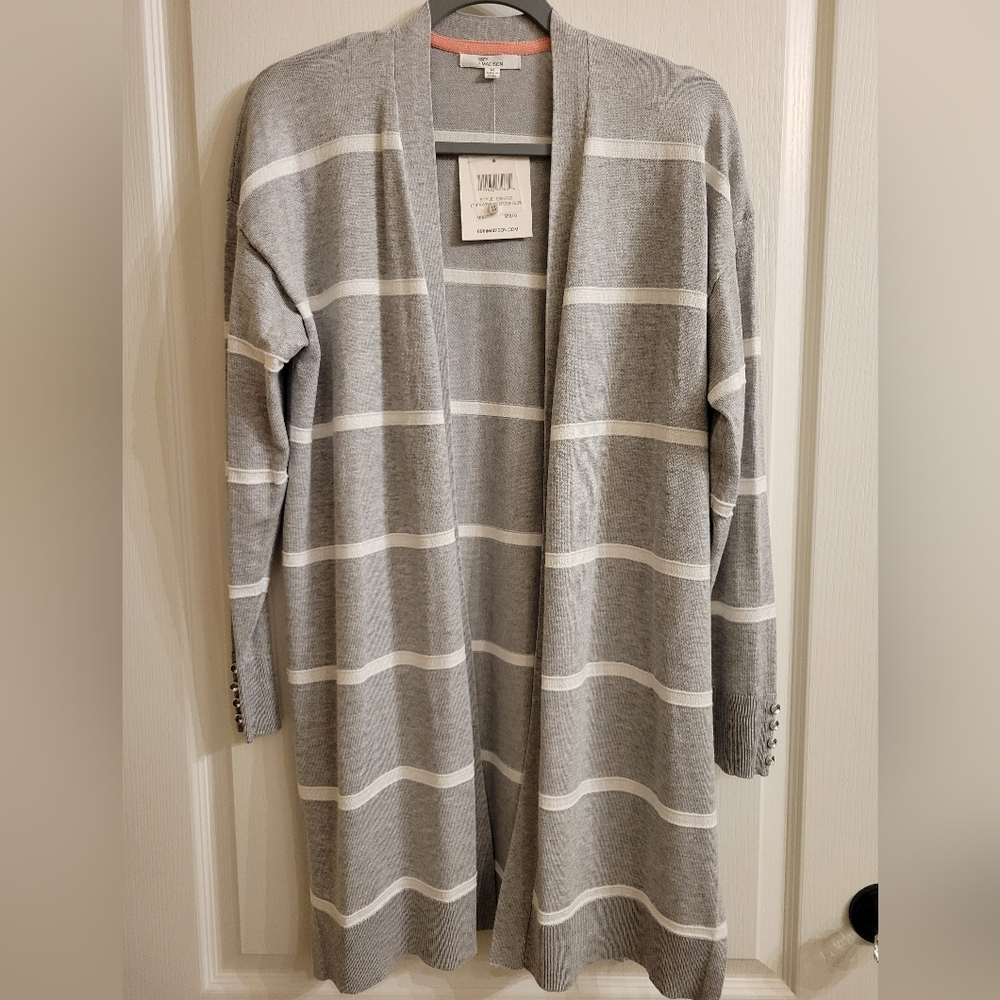 NWT 89th Madison cardigan, size medium